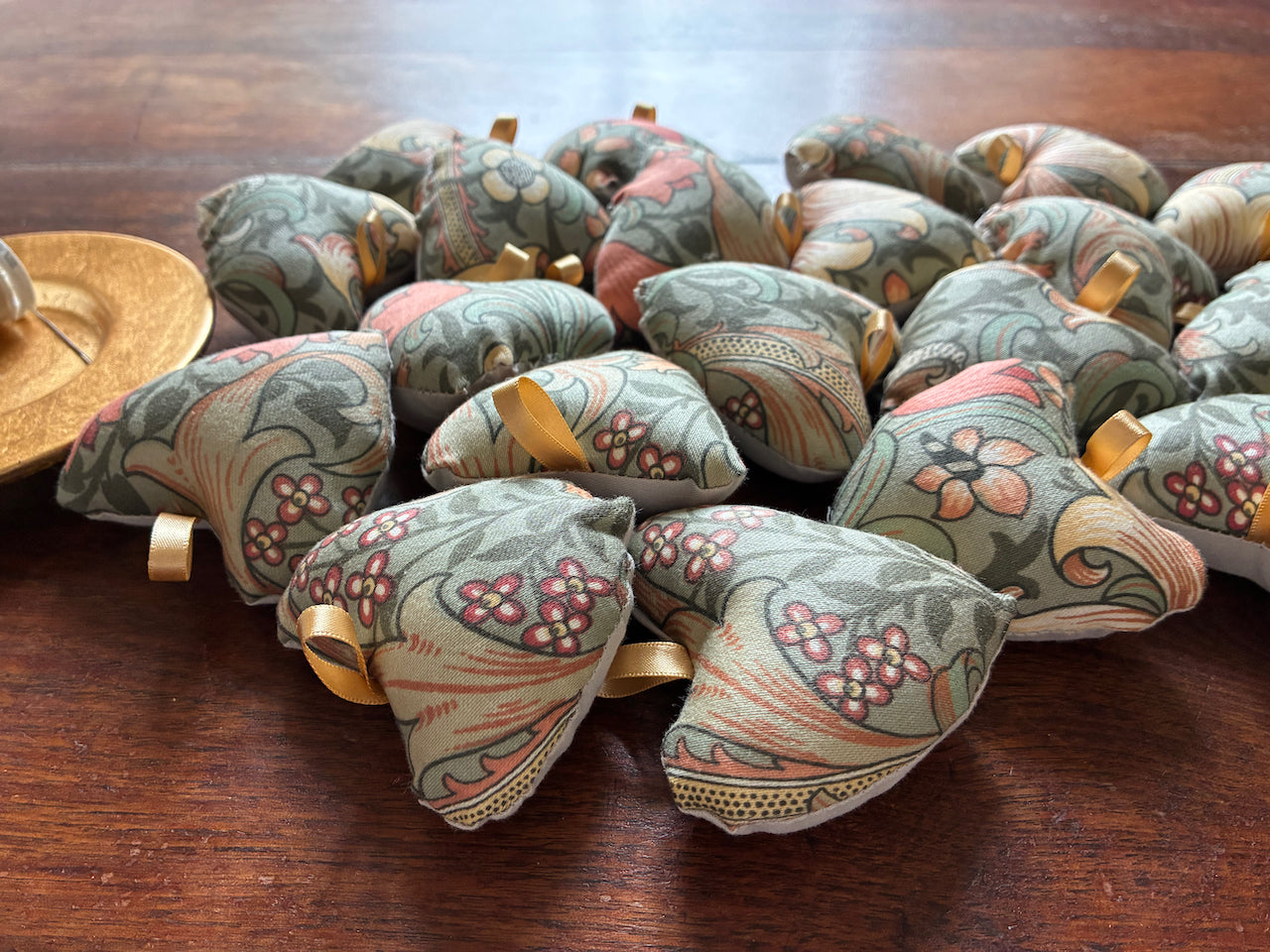 Small William Morris Heart Pincushions with a saucer and thread