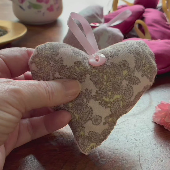Single Grey and Pink Lavender Sachet with flowers and a bowl of Lavender